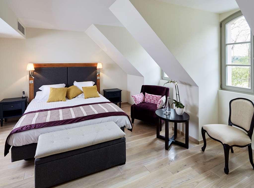 Mercure Maintenon Camera foto