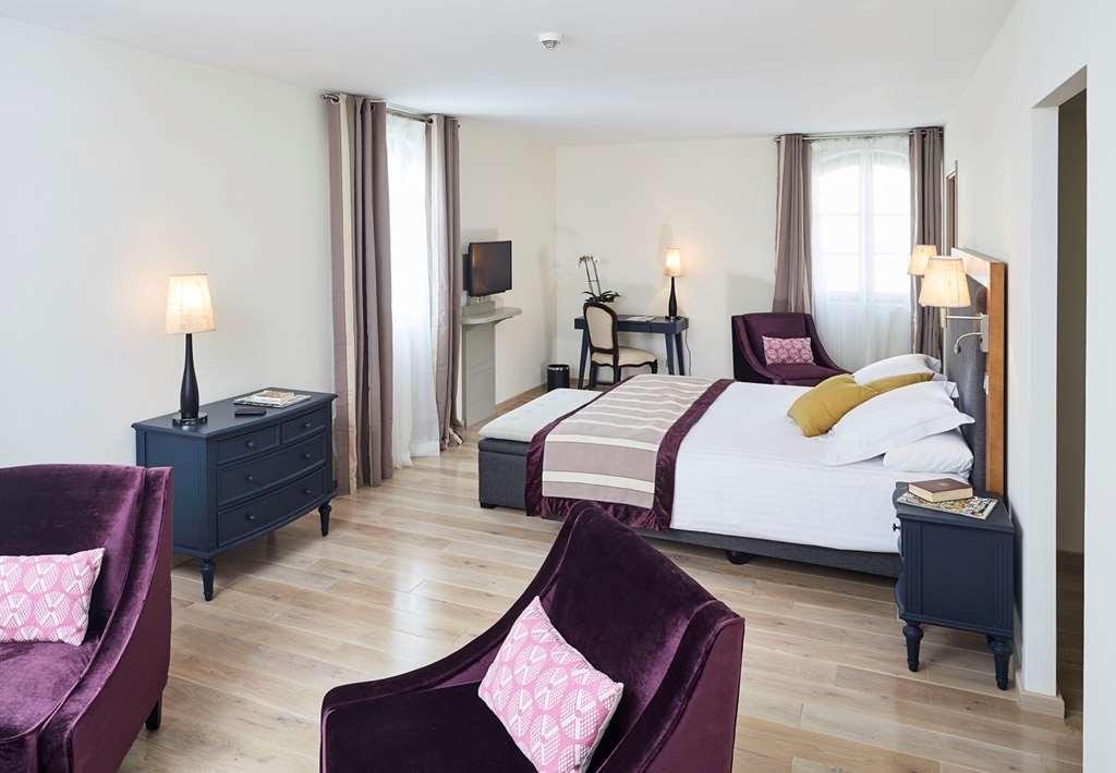 Mercure Maintenon Camera foto