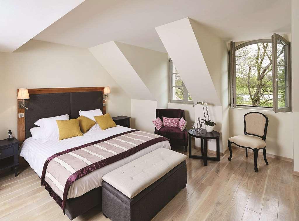 Mercure Maintenon Camera foto