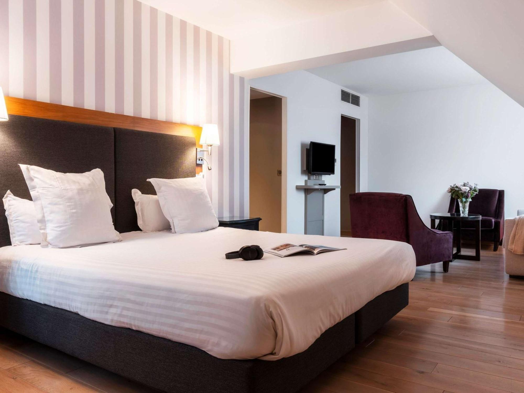 Mercure Maintenon Esterno foto