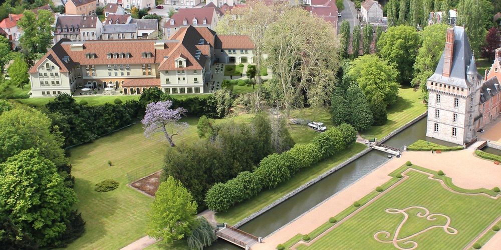 Mercure Maintenon Esterno foto